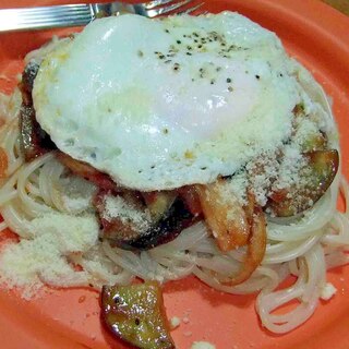 バジルときのこのパスタ